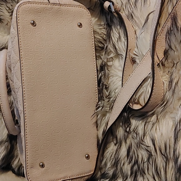 Guess Los Angeles Purse - Picture 3 of 4